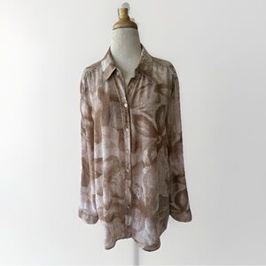 Chico’s Tan Floral XL button front roll tab lightweight flyaway back blouse Sz 3